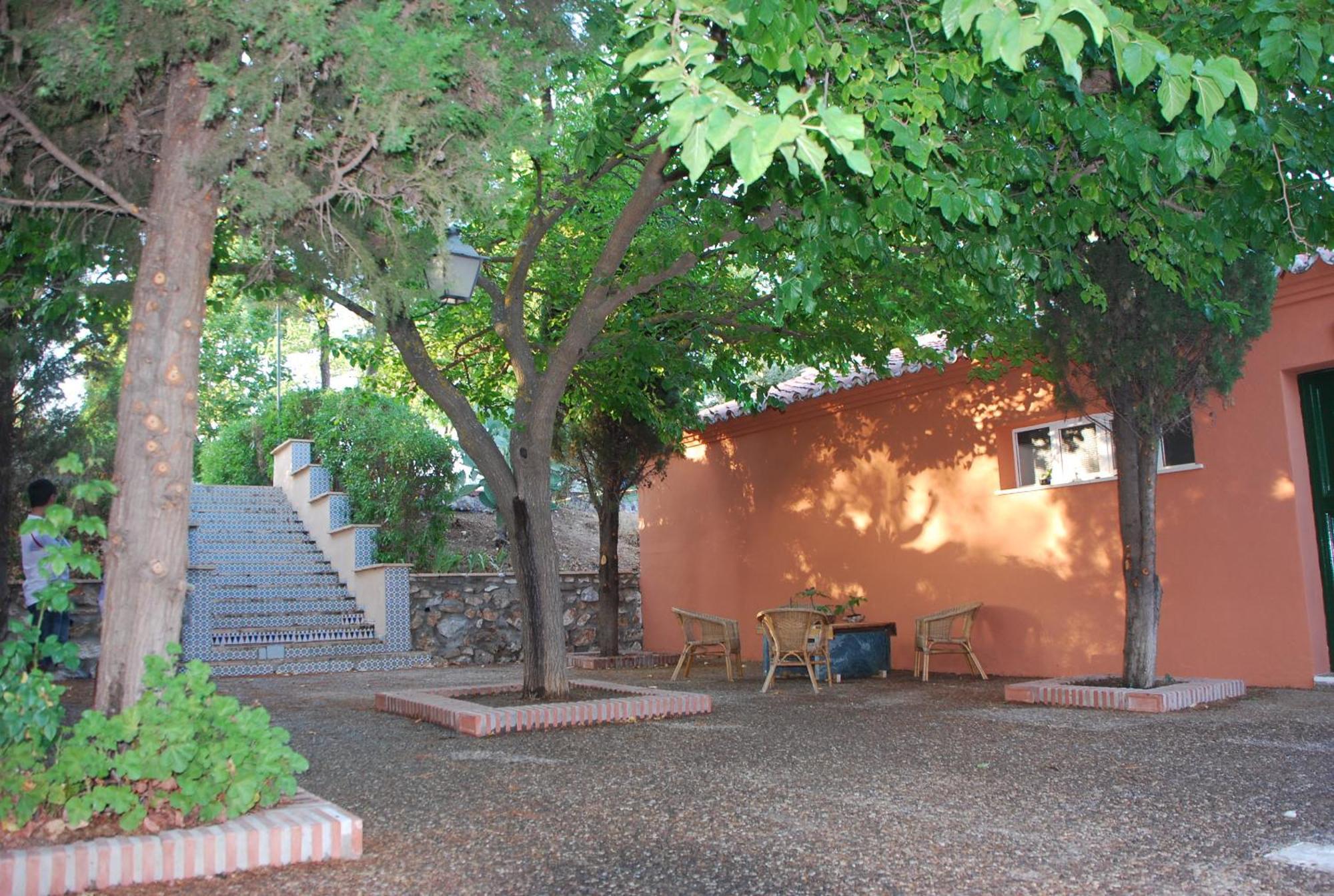 Camping Sierra De Las Nieves Yunquera Exterior photo