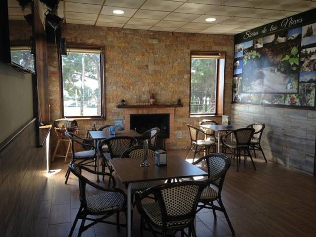 Camping Sierra De Las Nieves Yunquera Exterior photo